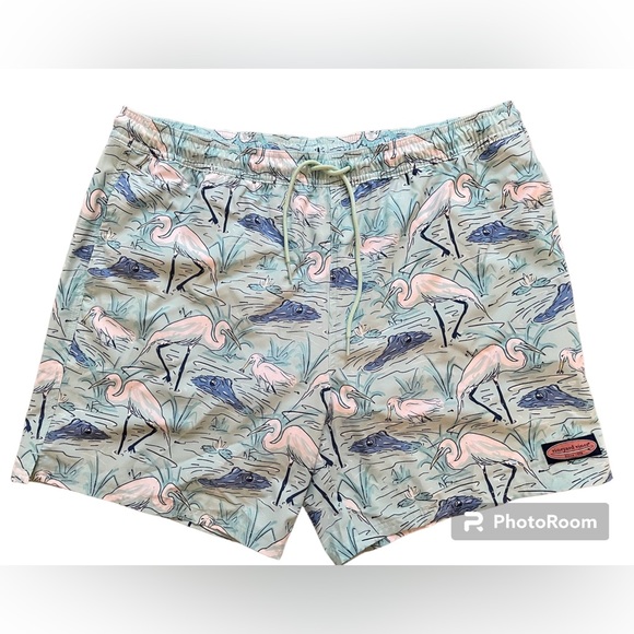 Vineyard Vines Other - Vineyard Vines Men’s Size XL Pelican Fish Design Polyester Swim Trunks Summer
